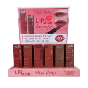 Labial Lipstick Miss Betty Matte.
